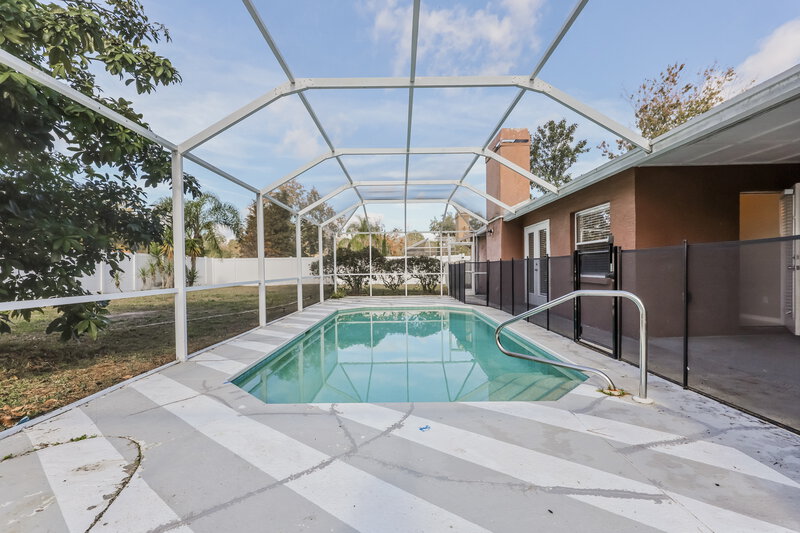 3,290/Mo, 19515 Lake Osceola Ln Odessa, FL 33556 Pool View