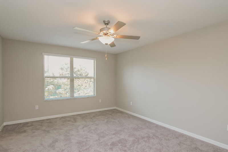 2,765/Mo, 7322 Spring Snowflake Ave Tampa, FL 33619 Main Bedroom View