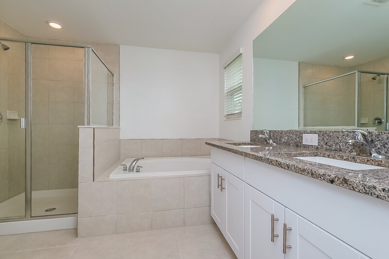 2,645/Mo, 7310 Spring Snowflake Ave Tampa, FL 33619 Misc View 9