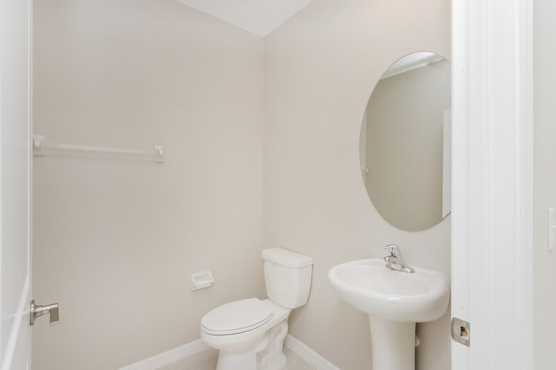 4,320/Mo, 7316 Spring Snowflake Ave Tampa, FL 33619 Powder Room View