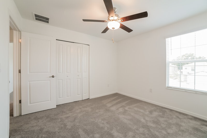 2,625/Mo, 7230 Spring Snowflake Ave Tampa, FL 33619 Bedroom View