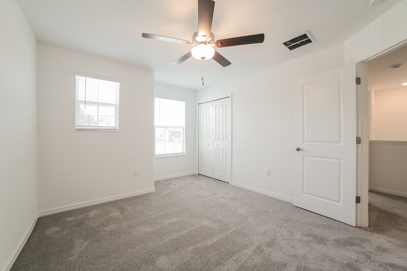 2,625/Mo, 7230 Spring Snowflake Ave Tampa, FL 33619 Bedroom View 2