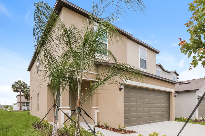 2,530/Mo, 7302 Spring Snowflake Ave Tampa, FL 33619 Front View