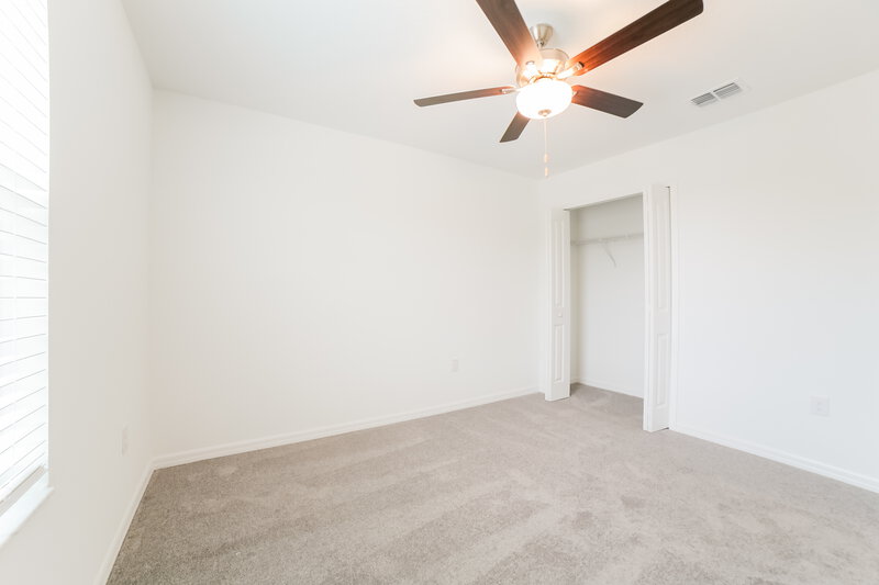 2,530/Mo, 7302 Spring Snowflake Ave Tampa, FL 33619 Bedroom View 3