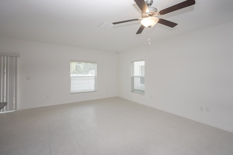 2,475/Mo, 7339 Spring Snowflake Ave Tampa, FL 33619 Living Room View