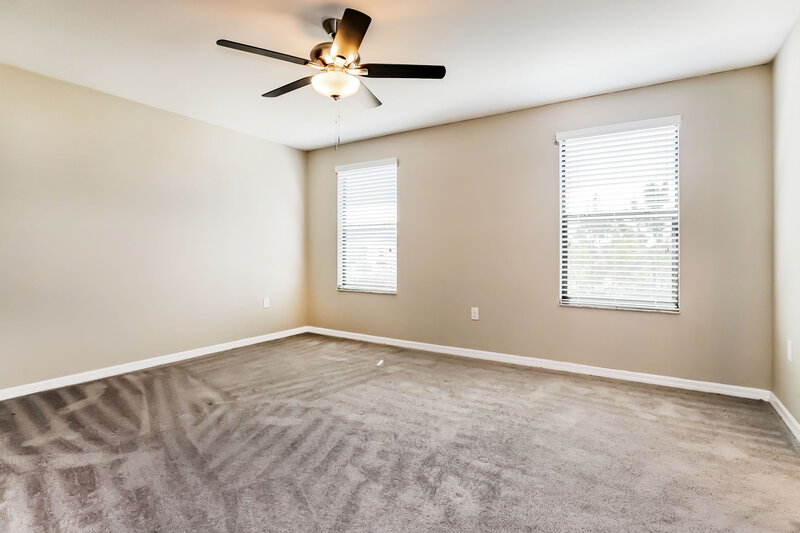 2,825/Mo, 4221 Globe Thistle Dr Tampa, FL 33619 Main Bedroom View 2