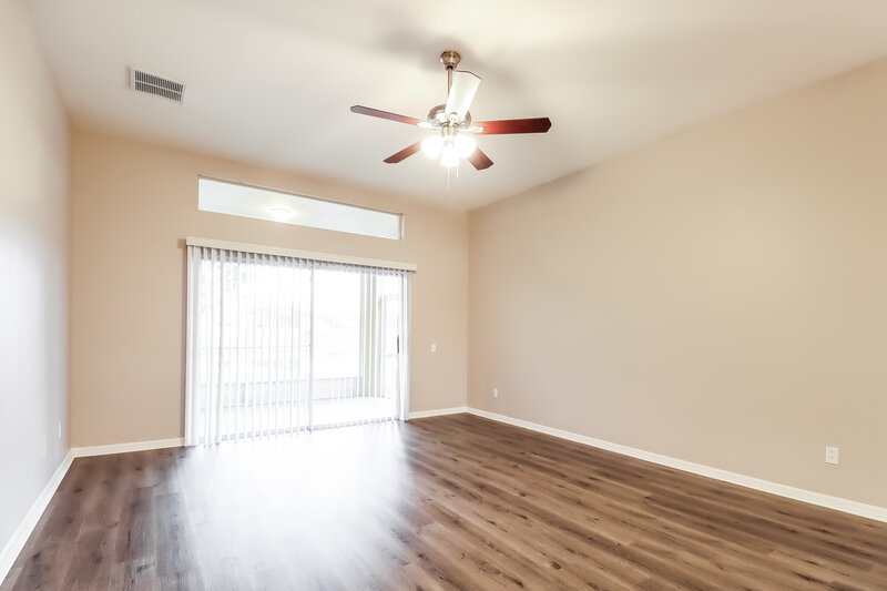 2,320/Mo, 12606 Early Run Ln Riverview, FL 33578 Living Room View 2