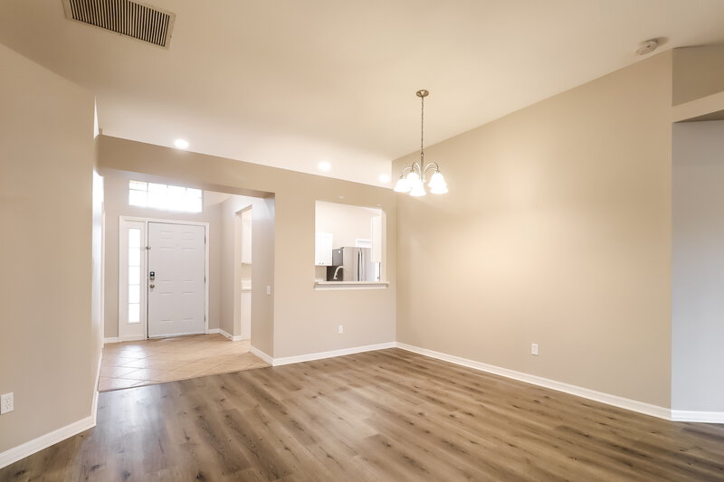 2,320/Mo, 12606 Early Run Ln Riverview, FL 33578 Dining Room View