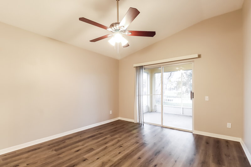 2,320/Mo, 12606 Early Run Ln Riverview, FL 33578 Main Bedroom View