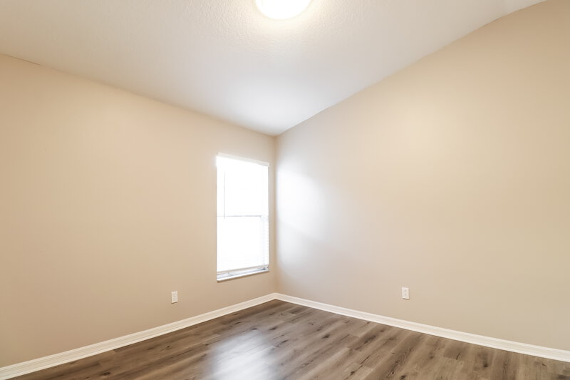 2,320/Mo, 12606 Early Run Ln Riverview, FL 33578 Bedroom View