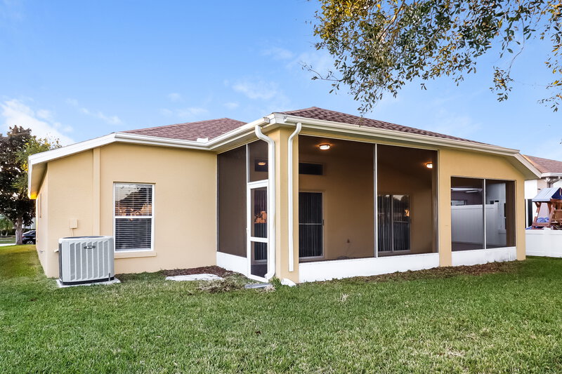2,320/Mo, 12606 Early Run Ln Riverview, FL 33578 Rear View