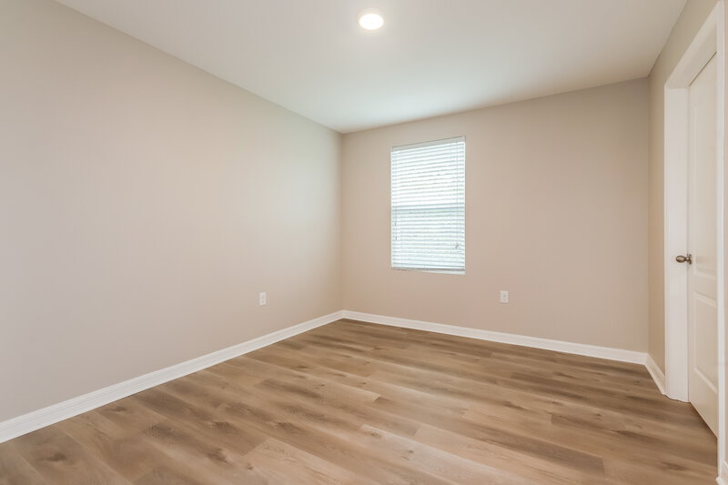 2,595/Mo, 10123 Hawk Storm Ave Tampa, FL 33610 Bedroom View