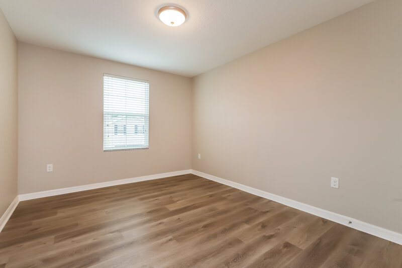 2,595/Mo, 10123 Hawk Storm Ave Tampa, FL 33610 Bedroom View 2