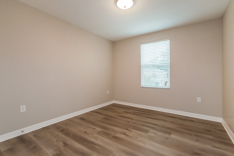 2,595/Mo, 10123 Hawk Storm Ave Tampa, FL 33610 Bedroom View 3