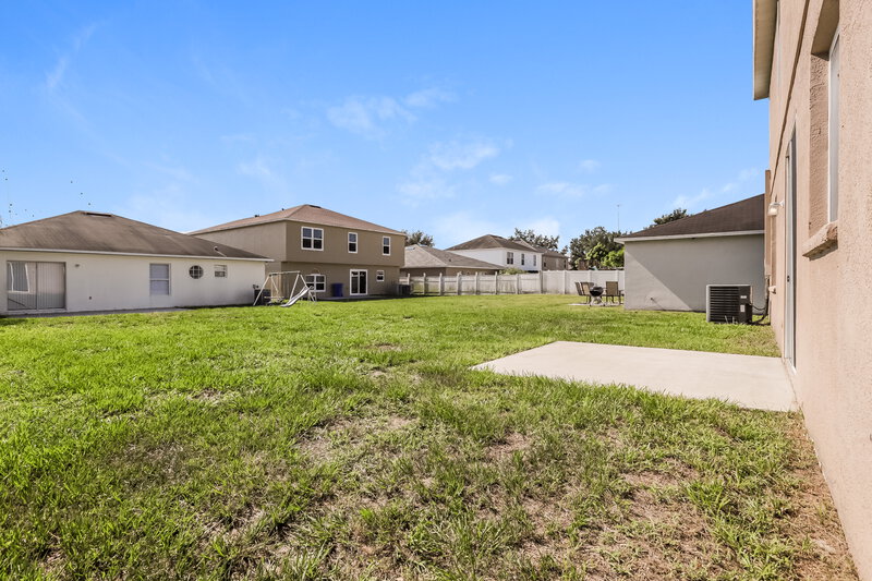 2,320/Mo, 10510 Boyette Creek Blvd Riverview, FL 33569 Rear View 2