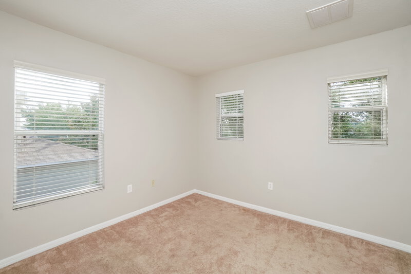 2,070/Mo, 9619 Maxson Dr Land O' Lakes, FL 34638 Bedroom View