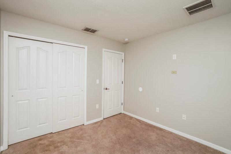2,070/Mo, 9619 Maxson Dr Land O' Lakes, FL 34638 Bedroom View 4