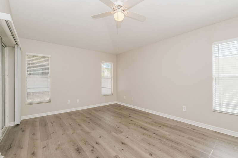 2,290/Mo, 7602 Citrus Blossom Dr Land O' Lakes, FL 34637 Main Bedroom View