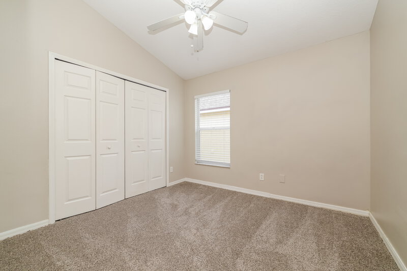 1,925/Mo, 7445 Oxford Garden Cir Apollo Beach, FL 33572 Bedroom View 2