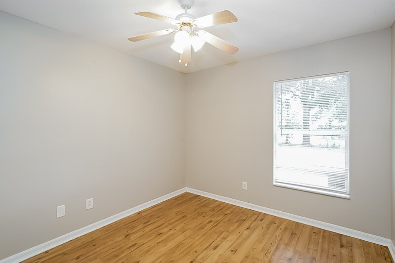 2,035/Mo, 7445 Oxford Garden Cir Apollo Beach, FL 33572 Bedroom View 2