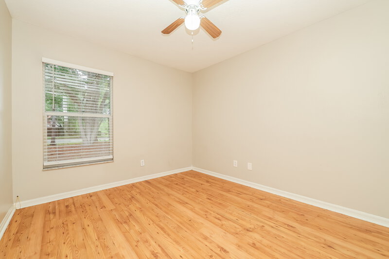 1,925/Mo, 7445 Oxford Garden Cir Apollo Beach, FL 33572 Bedroom View 5