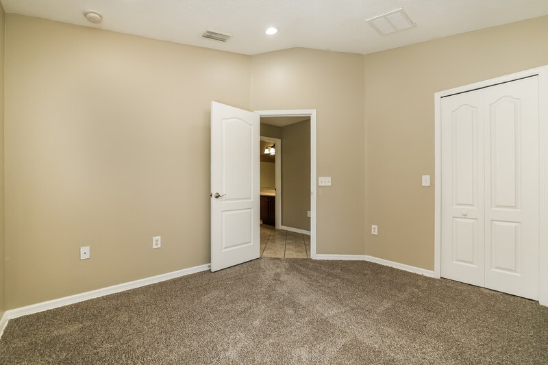 1,970/Mo, 12704 Evington Point Dr Riverview, FL 33579 Bedroom View