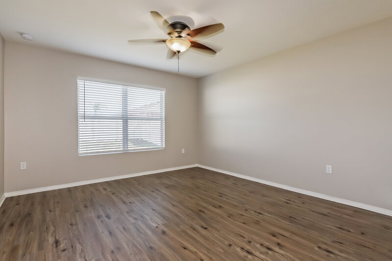 1,800/Mo, 4395 Sun Center Rd Mulberry, FL 33860 Main Bedroom View