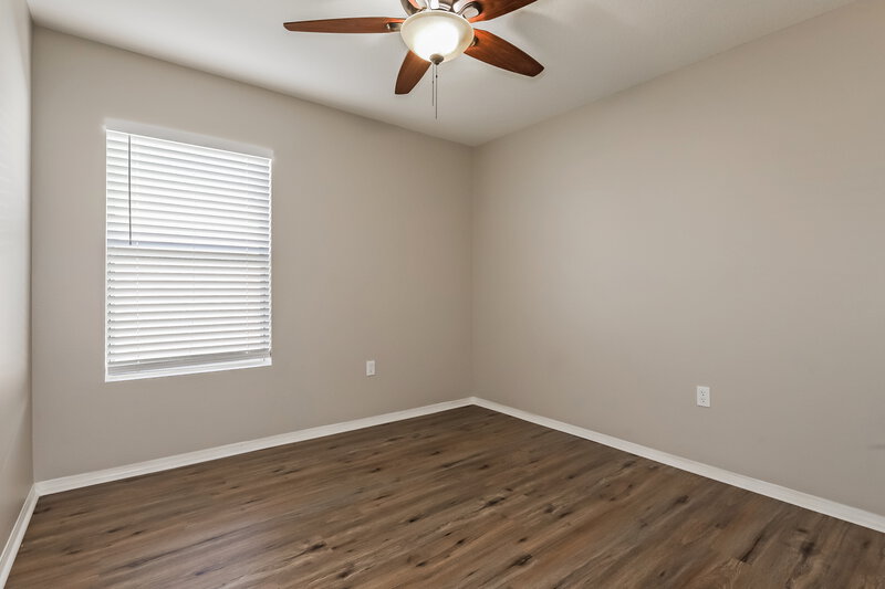 1,800/Mo, 4395 Sun Center Rd Mulberry, FL 33860 Bedroom View