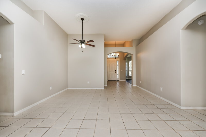 2,650/Mo, 8519 Parrots Landing Dr Tampa, FL 33647 Family Room View