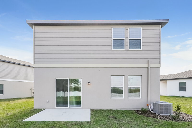 2,290/Mo, 962 Kelly Fern Loop Ruskin, FL 33570 Rear View