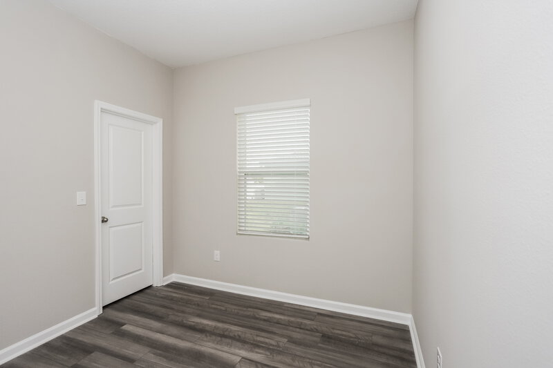 2,035/Mo, 966 Kelly Fern Loop Ruskin, FL 33570 Bedroom View 2