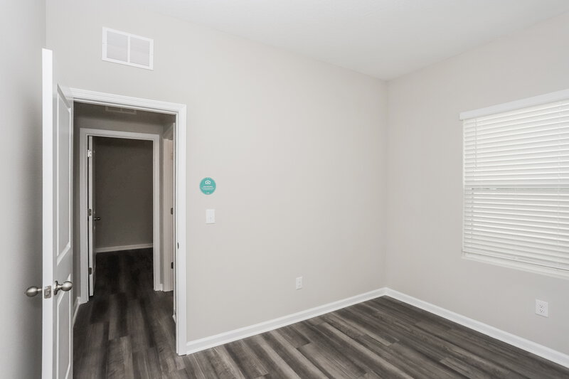 2,035/Mo, 966 Kelly Fern Loop Ruskin, FL 33570 Bedroom View 4