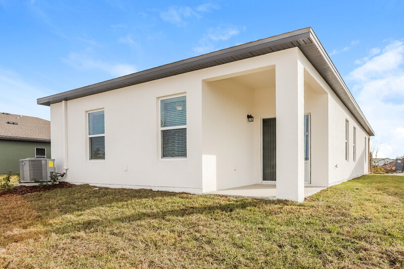 2,035/Mo, 966 Kelly Fern Loop Ruskin, FL 33570 Rear View 2