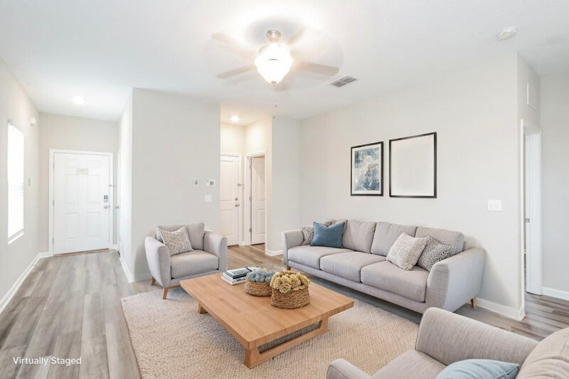 2,200/Mo, 960 Kelly Fern Loop Ruskin, FL 33570 Misc View 3