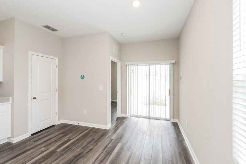2,200/Mo, 960 Kelly Fern Loop Ruskin, FL 33570 Misc View 5