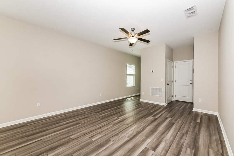 1,930/Mo, 2096 Harris Hawk Ave Ruskin, FL 33570 Living Room View 2