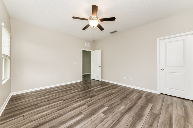 1,930/Mo, 2096 Harris Hawk Ave Ruskin, FL 33570 Main Bedroom View 2