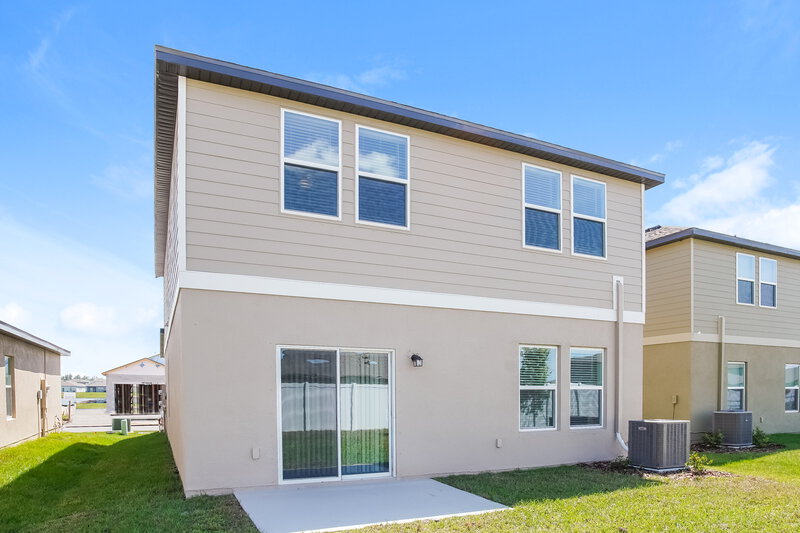 4,000/Mo, 912 Kelly Fern Loop Ruskin, FL 33570 Rear View 2