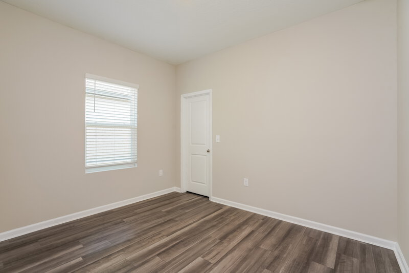 1,990/Mo, 843 Kings Pine Ct Ruskin, FL 33570 Bedroom View