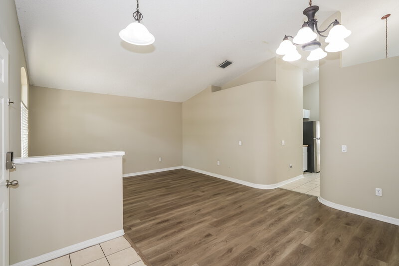 2,030/Mo, 402 Sonoma Dr Valrico, FL 33594 Dining Room View