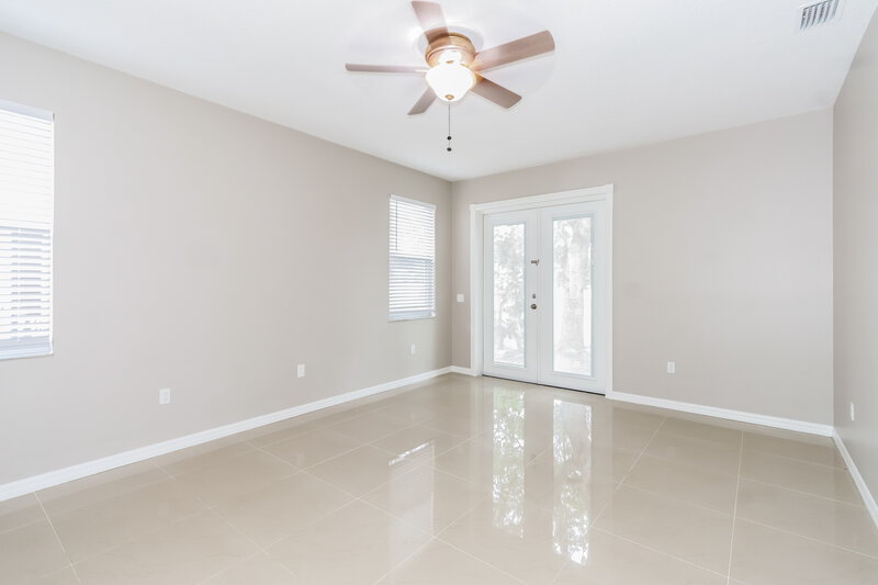 2,250/Mo, 2703 Redwood St Mulberry, FL 33860 Main Bedroom View