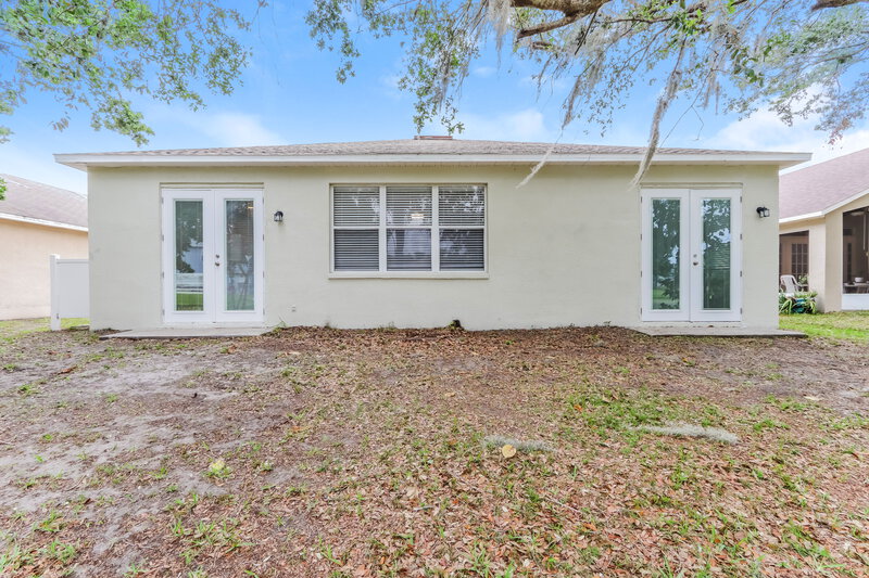 2,325/Mo, 2703 Redwood St Mulberry, FL 33860 Rear View