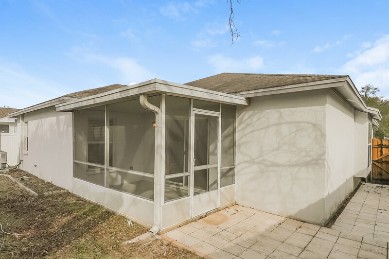 2,275/Mo, 411 Sand Ridge Dr Valrico, FL 33594 Rear View