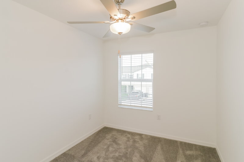 2,015/Mo, 2171 Great Sapphire Ln Lutz, FL 33558 Bedroom View 2