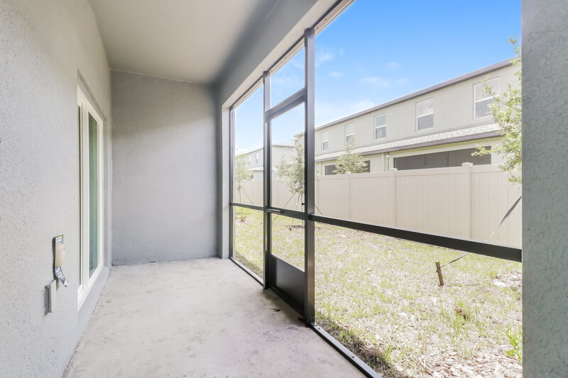 2,070/Mo, 2175 Great Sapphire Ln Lutz, FL 33558 Sun Room View