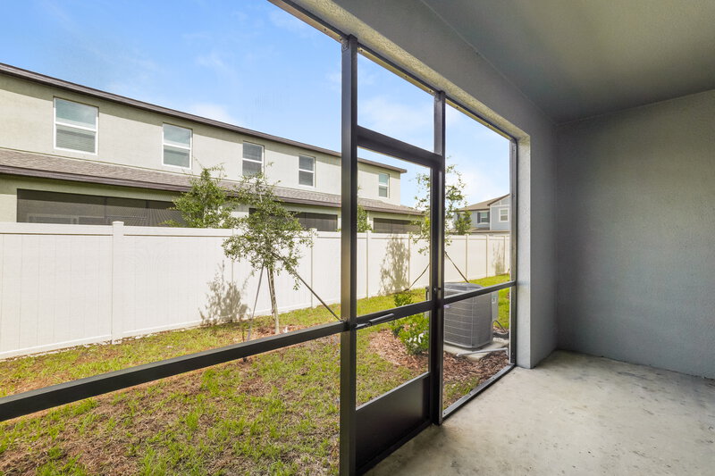 3,560/Mo, 2183 Great Sapphire Ln Lutz, FL 33558 Sun Room View