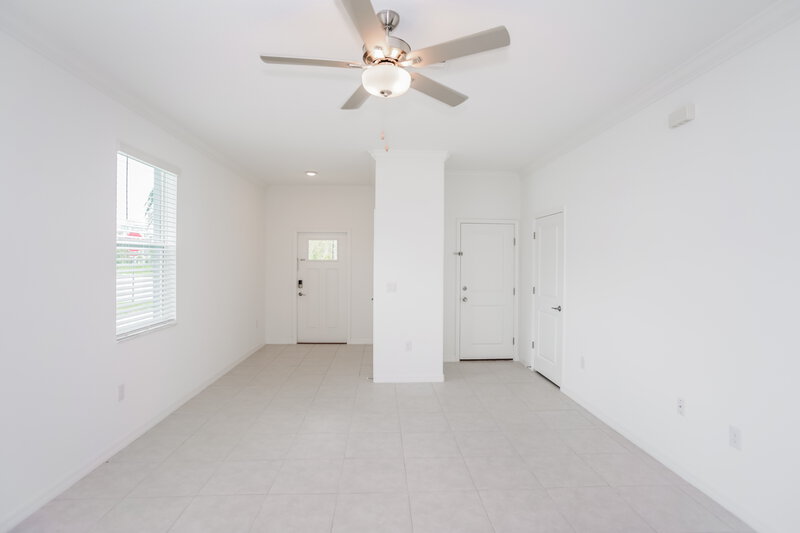 2,310/Mo, 2191 Great Sapphire Ln Lutz, FL 33558 Living Room View