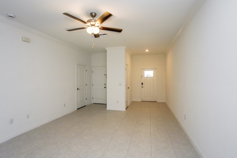 2,245/Mo, 2141 Great Sapphire Ln Lutz, FL 33558 Living Room View