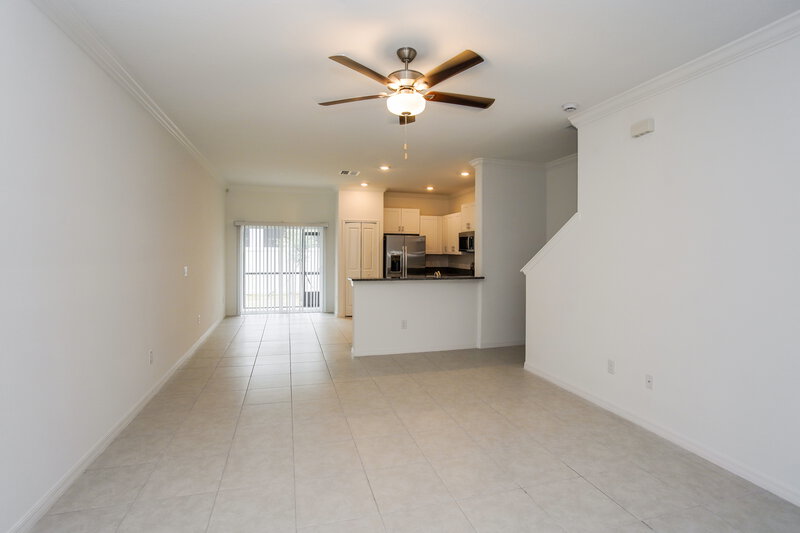 2,245/Mo, 2141 Great Sapphire Ln Lutz, FL 33558 Living Room View 2