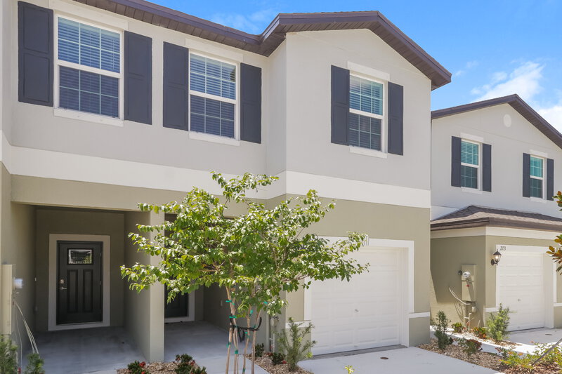 2,110/Mo, 2149 Great Sapphire Ln Lutz, FL 33558 Front View